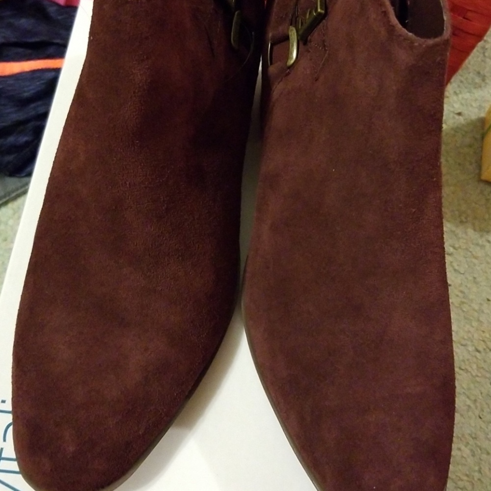Sonoma Sonya Boots